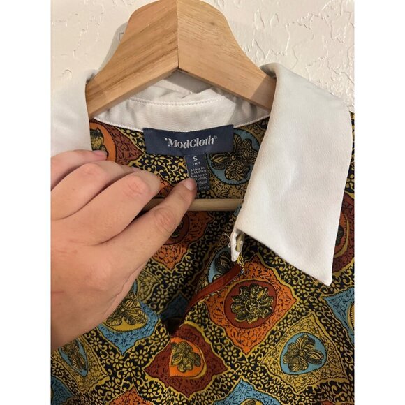 ModCloth Short Sleeved Antique Style Colorful Collared Top - Picture 7 of 10